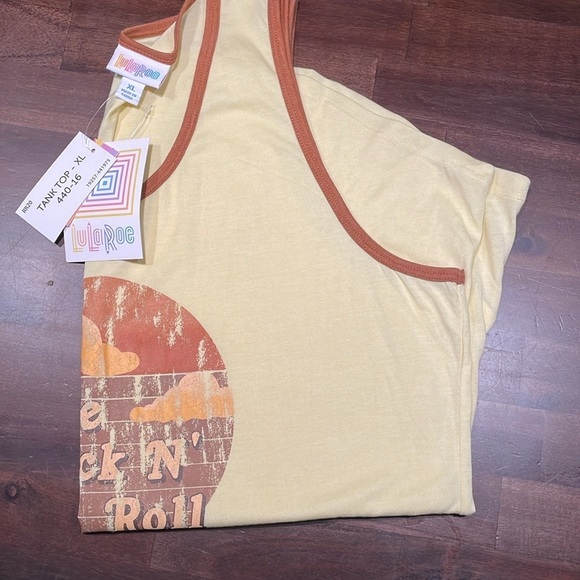 LulaRoe tank Size XL - Picture 3 of 6